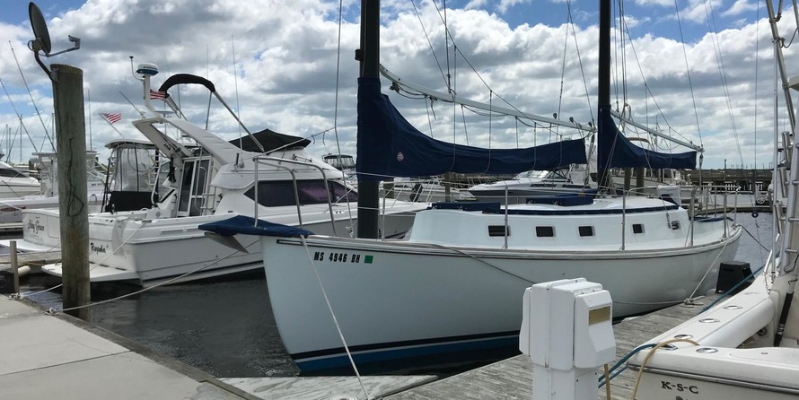 Freedom 40 cat ketch