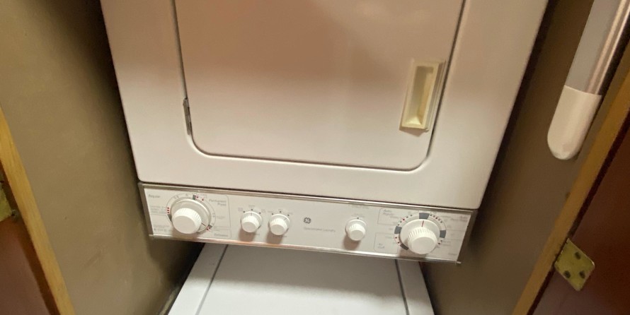 Swordsman 40 aft cabin