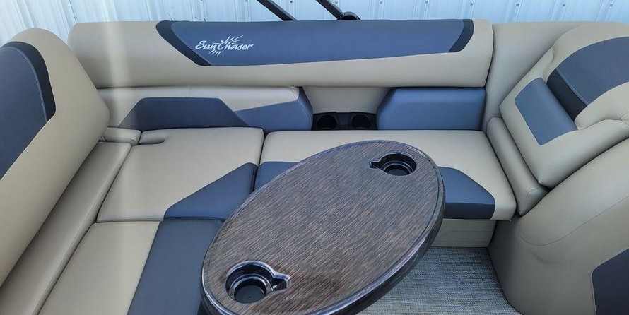 Sunchaser Boats Geneva Sport 24 LR DH Sport