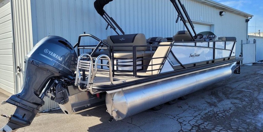 Sunchaser Boats Geneva Sport 24 LR DH Sport
