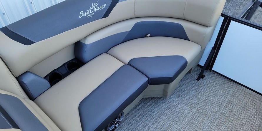 Sunchaser Boats Geneva Sport 24 LR DH Sport