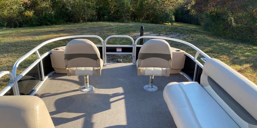 Sun Tracker Fishin Barge 24 DLX