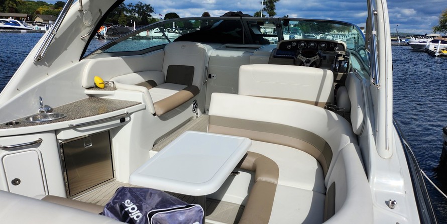 Crownline 350 SY