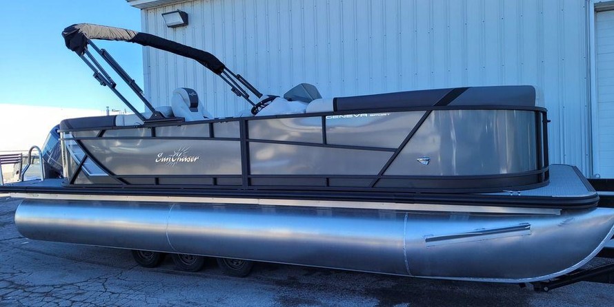 Sunchaser Boats Geneva Sport 24 LR DH Sport