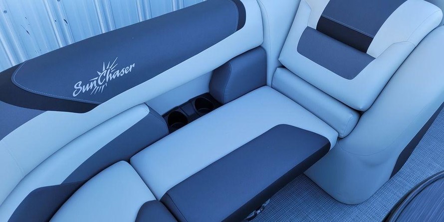 Sunchaser Boats Geneva Sport 24 LR DH Sport