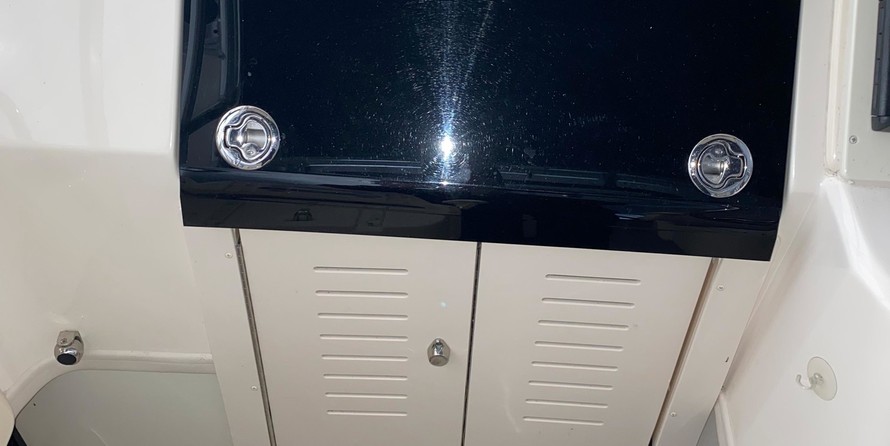 Grady-White Journey 258