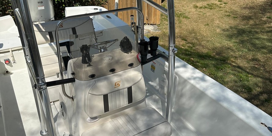 Carolina skiff 218 dlv