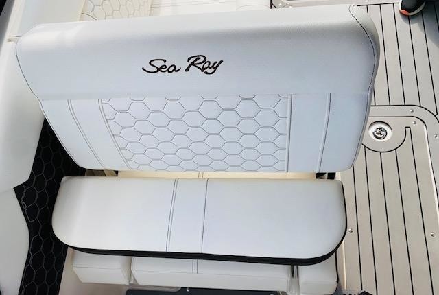 Sea Ray SDX 250 OB