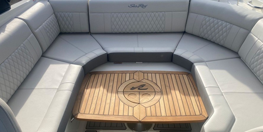 Sea Ray 250 SLX