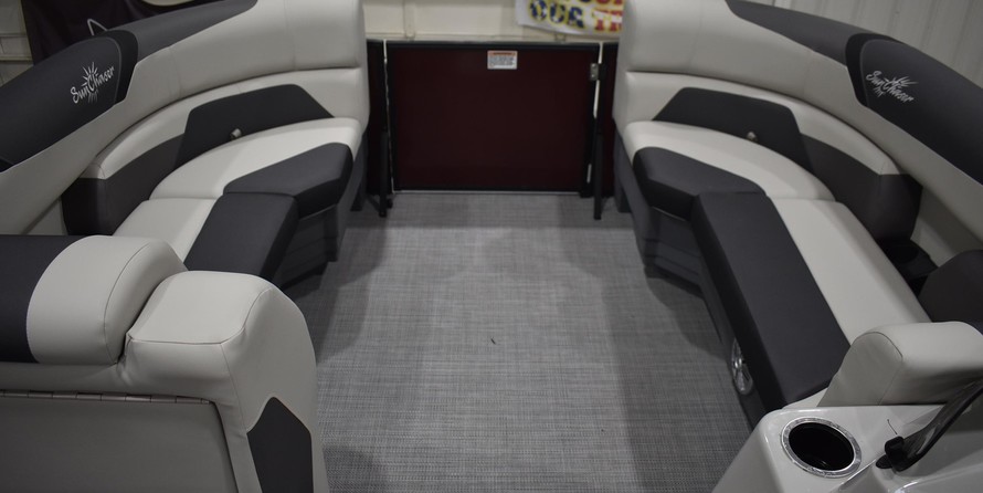 Sunchaser Boats Geneva Sport 24 LR DH Sport