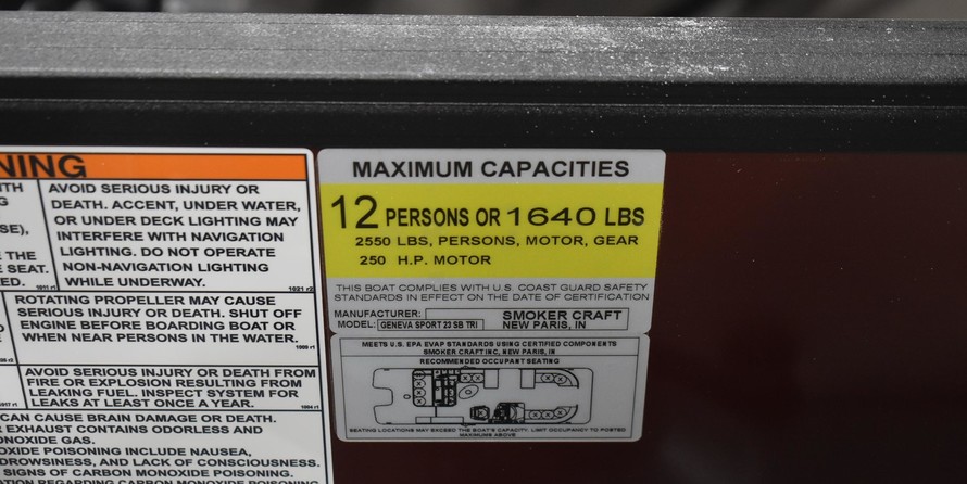 Sunchaser Boats Geneva Sport 24 LR DH Sport