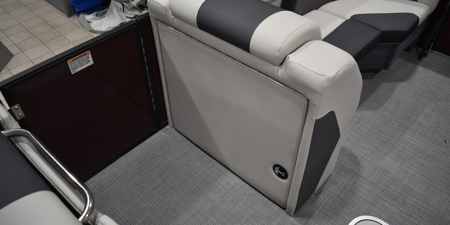 Sunchaser Boats Geneva Sport 24 LR DH Sport