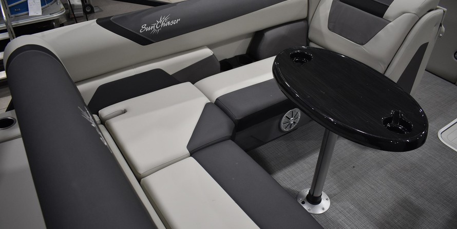 Sunchaser Boats Geneva Sport 24 LR DH Sport