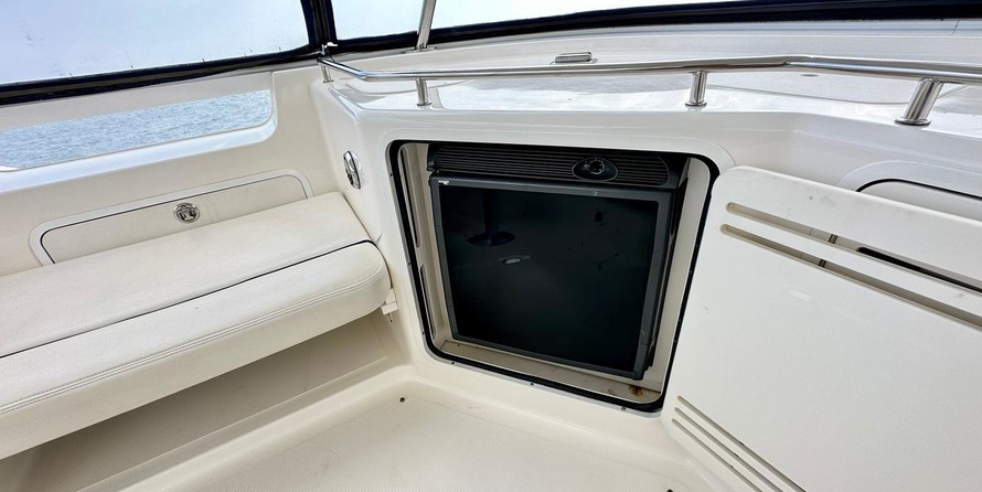 Sea Ray 580 Sedan Bridge