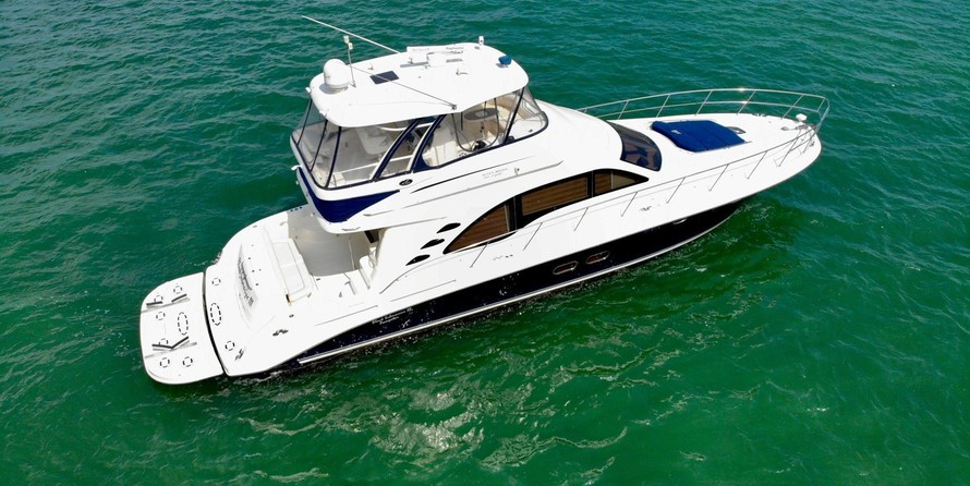 Sea Ray 580 Sedan Bridge