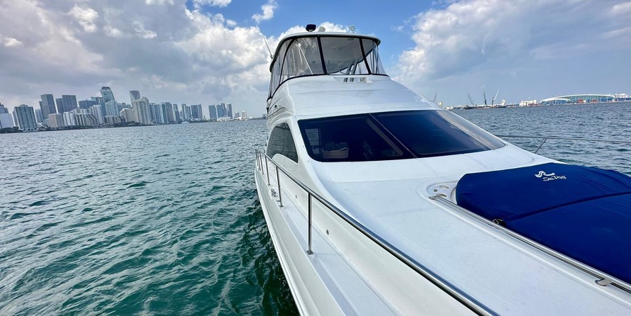 Sea Ray 580 Sedan Bridge