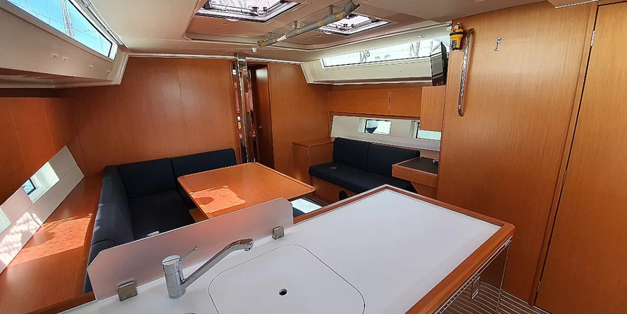 Bavaria C45