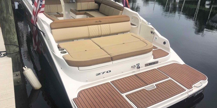 Sea Ray 270 SUNDECK