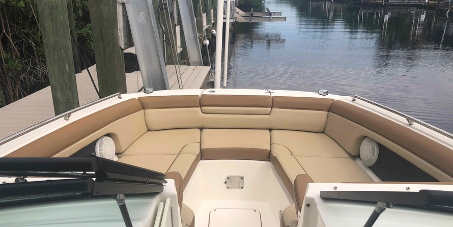 Sea Ray 270 SUNDECK