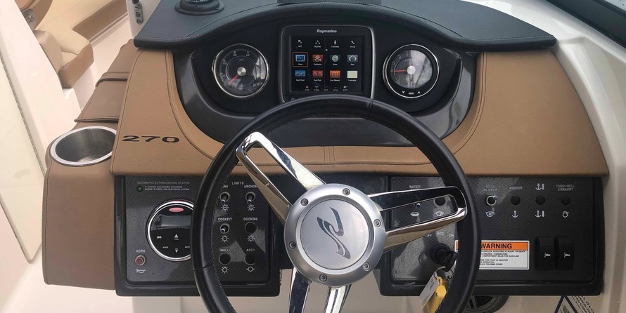 Sea Ray 270 SUNDECK