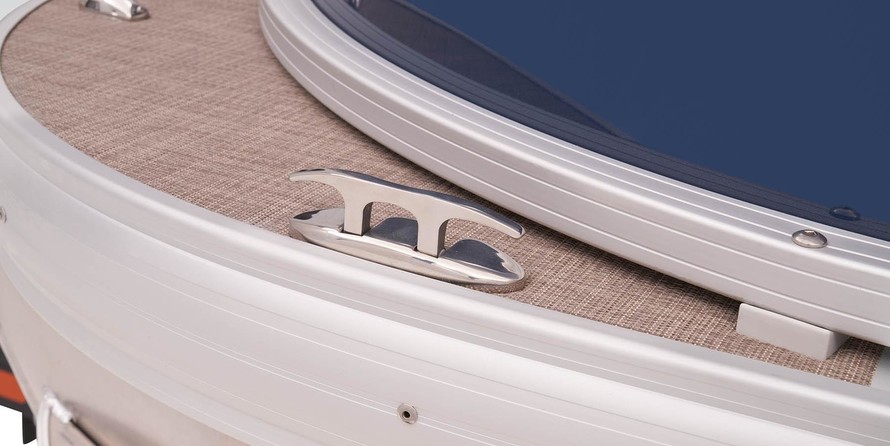 Sun Tracker Bass Buggy 18 DLX