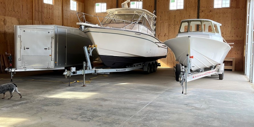 Grady-White Express 330