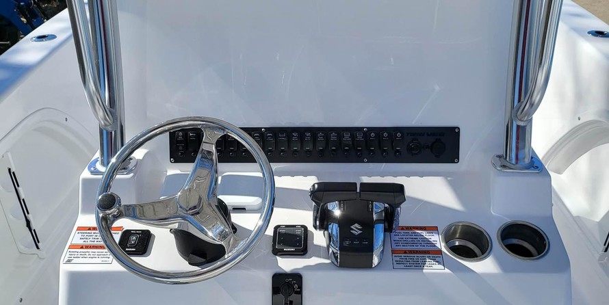 Twin Vee 260 STX