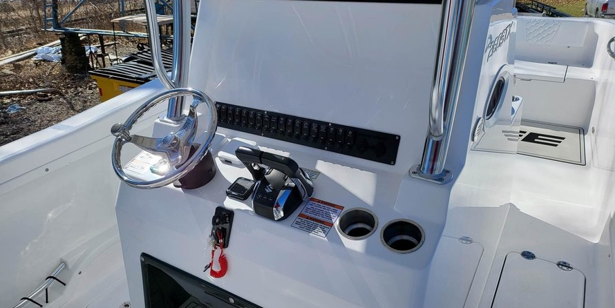 Twin Vee 260 STX