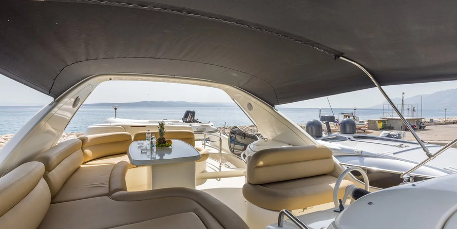 Azimut 62 Fly - 3 + 2 cab.