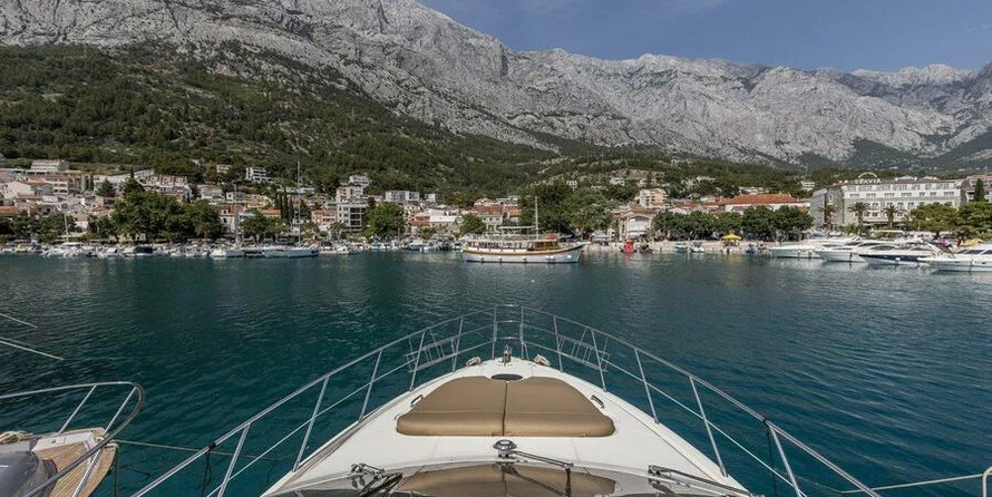 Azimut 62 Fly - 3 + 2 cab.