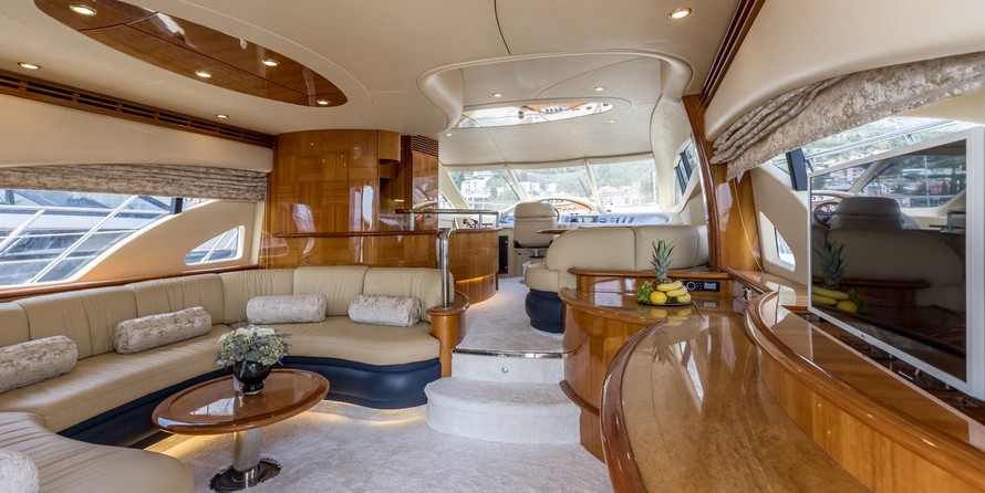 Azimut 62 Fly - 3 + 2 cab.