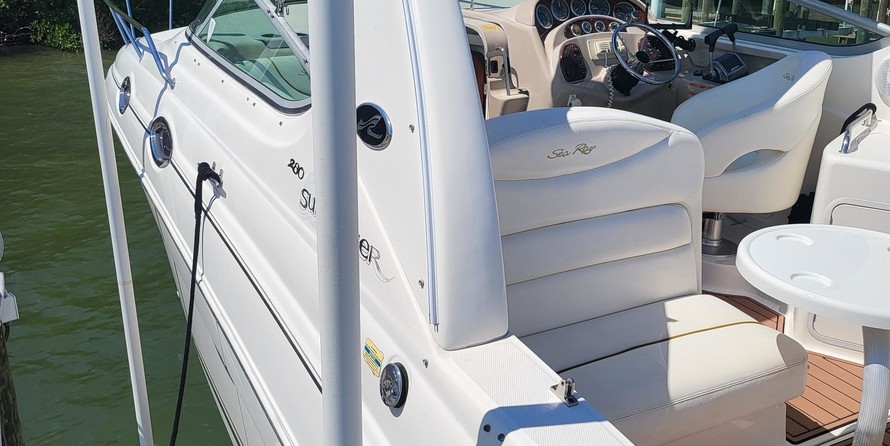 Sea Ray 280 Sundancer