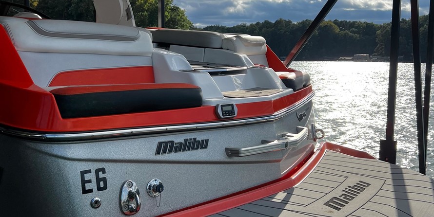 Malibu M235