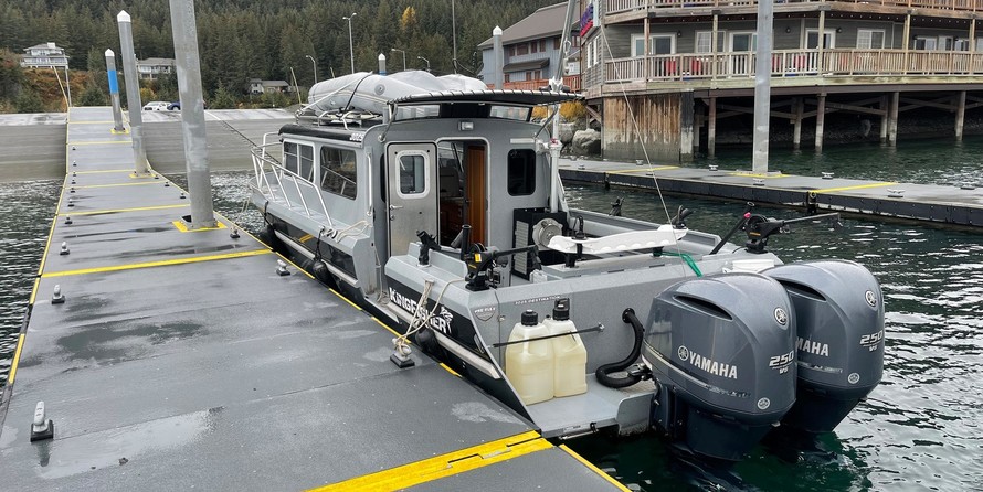 KingFisher 3025 Offshore