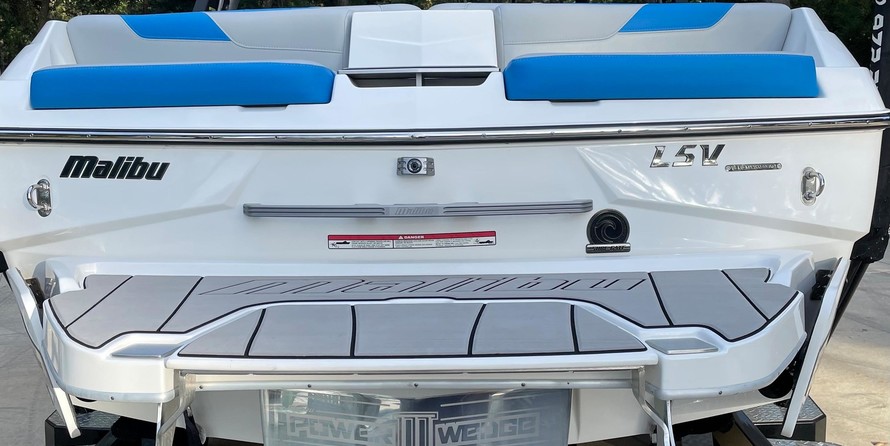 Malibu Wakesetter 23 LSV