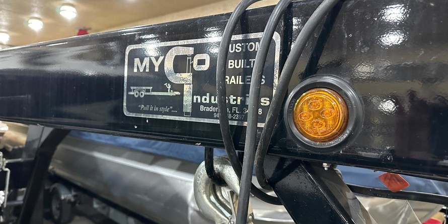 Fountain fountain 47 lightning