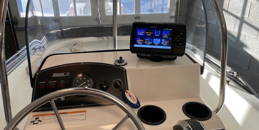 Boston Whaler 150 Montauk