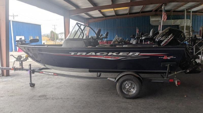 Tracker Pro Guide V-16 SC