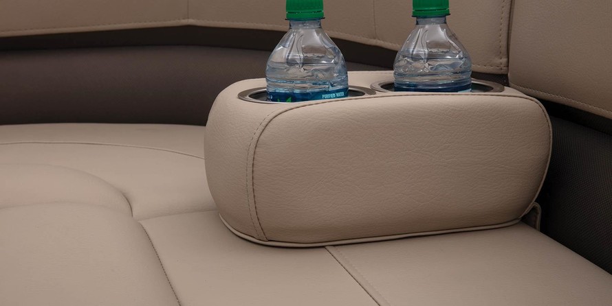 Sun Tracker Party Barge 18 DLX