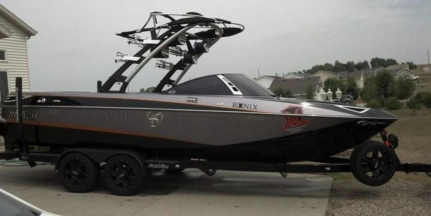 Malibu Wakesetter 23 LSV