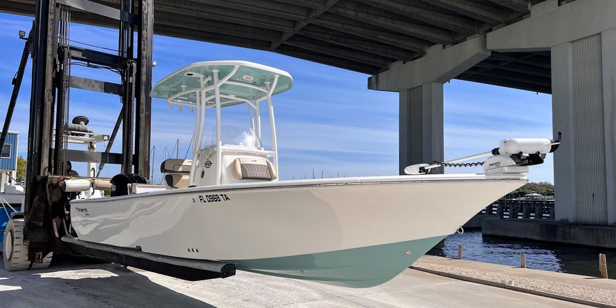 Parker 2300 Big Bay