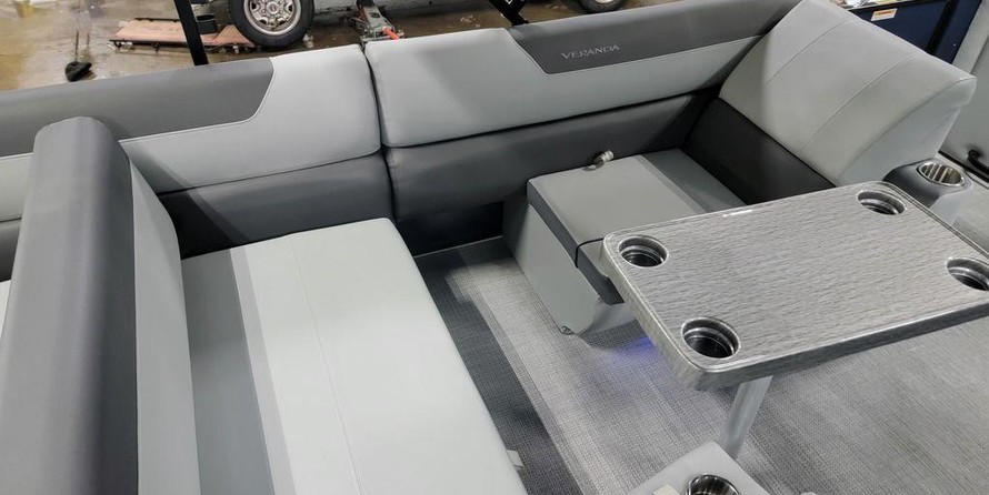 60 x 16 tri-toon passenger vessel