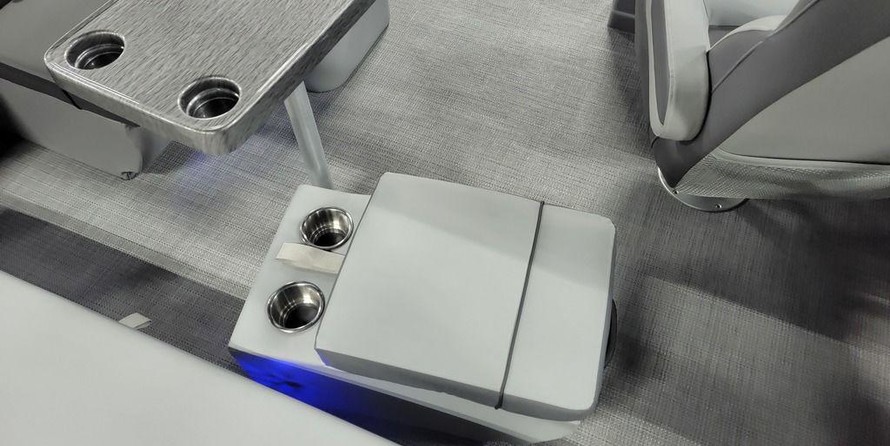 60 x 16 tri-toon passenger vessel