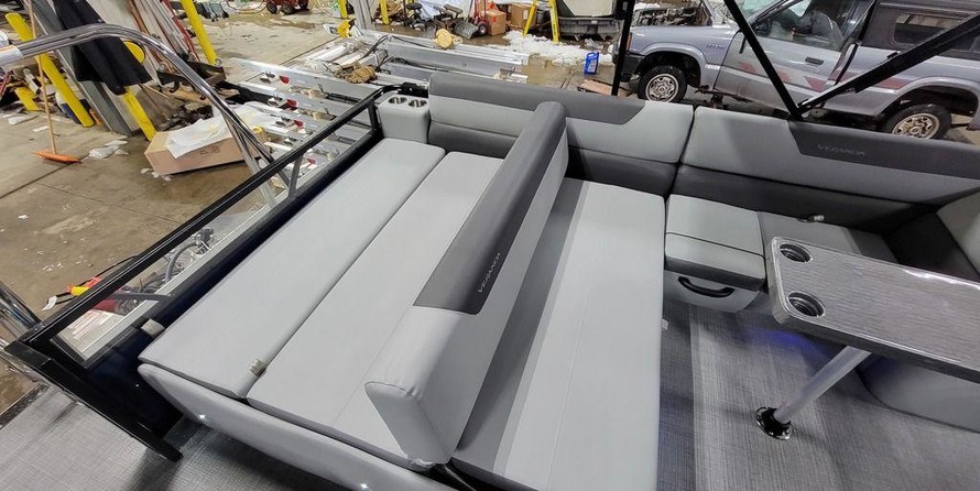 60 x 16 tri-toon passenger vessel