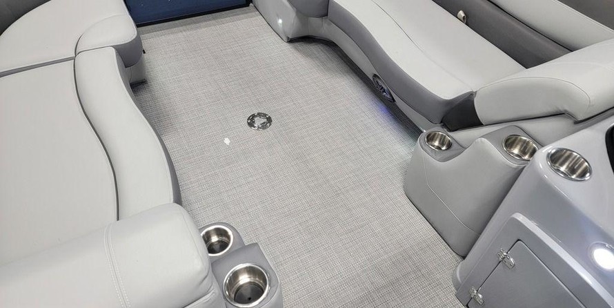 60 x 16 tri-toon passenger vessel