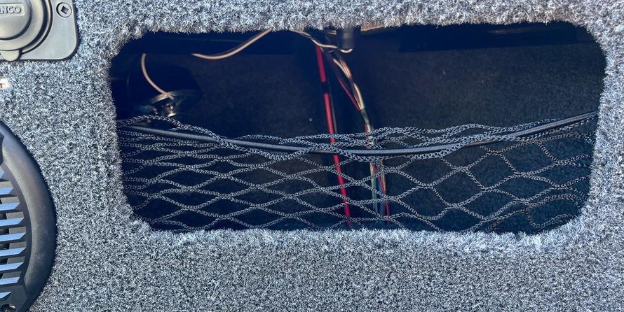 Lund Boats 1875 Crossover XS