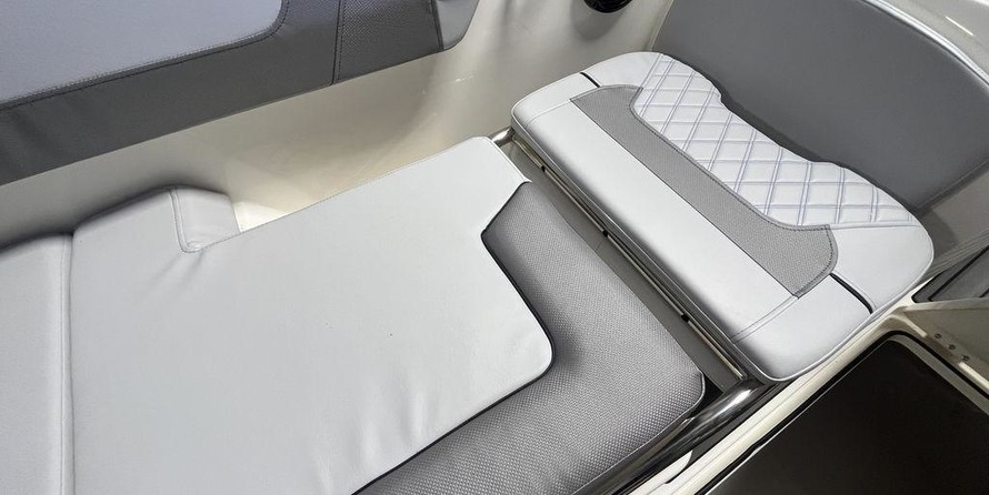 Bayliner VR5 BOWRIDER