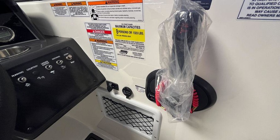 Bayliner VR5 BOWRIDER