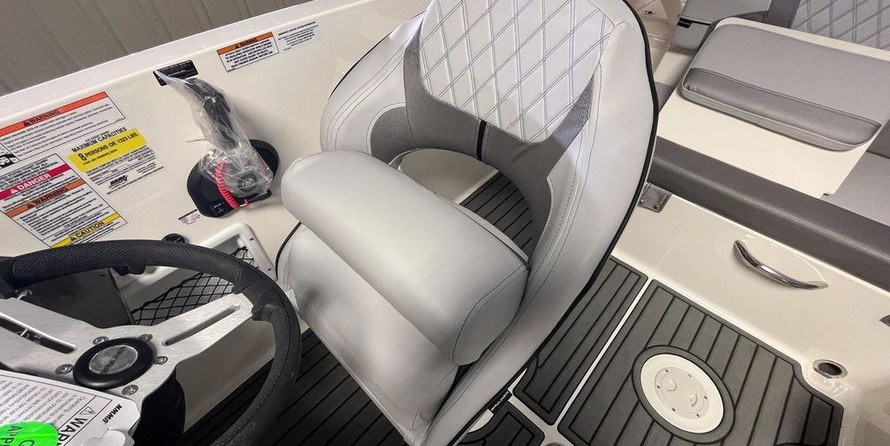 Bayliner VR5 BOWRIDER