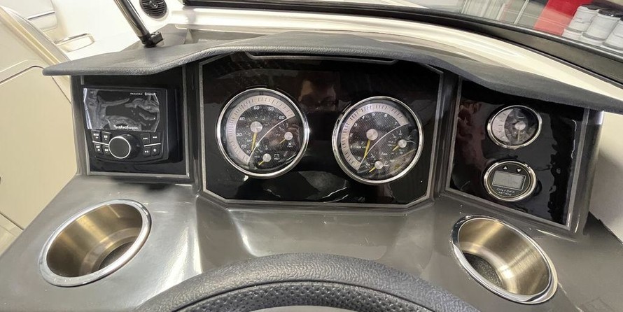 Bayliner VR5 BOWRIDER